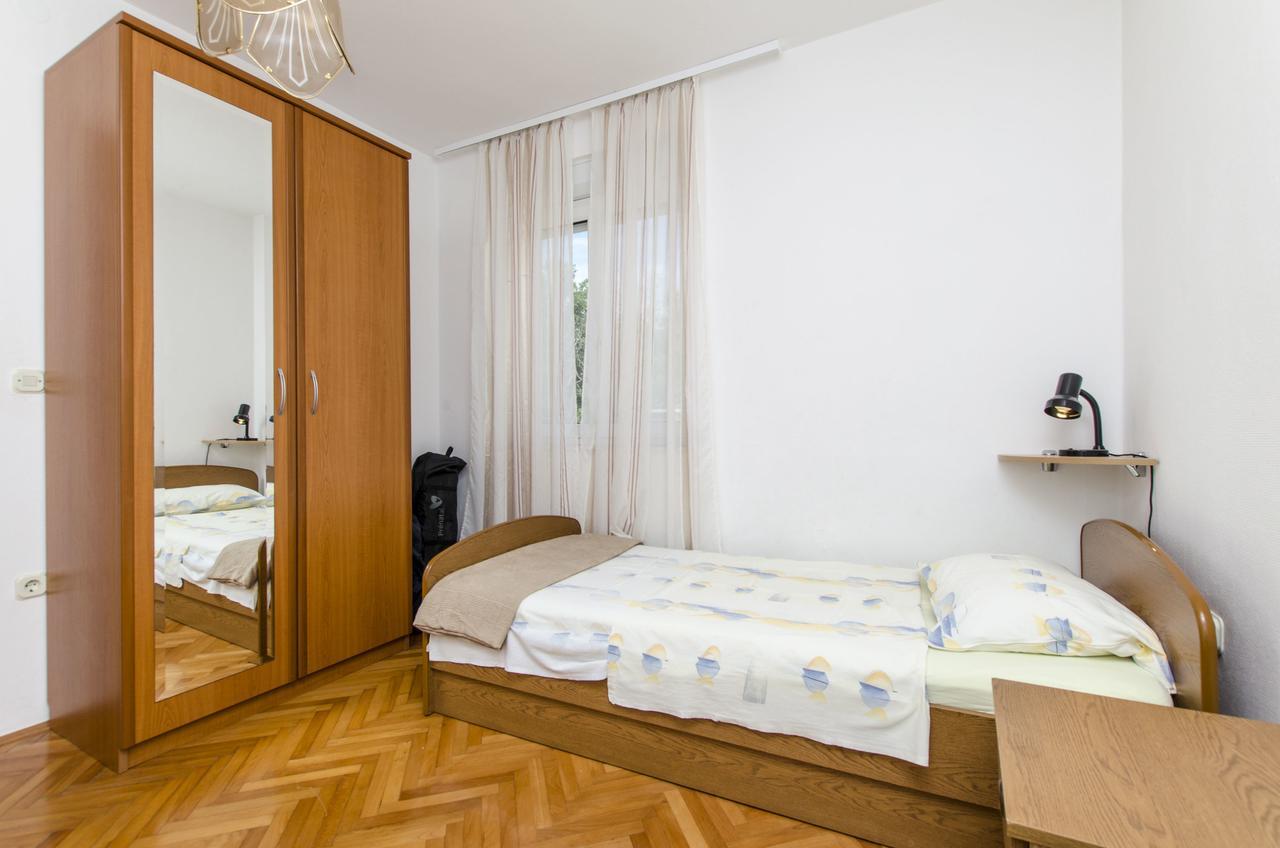 Apartment Danijela Primosten Luaran gambar