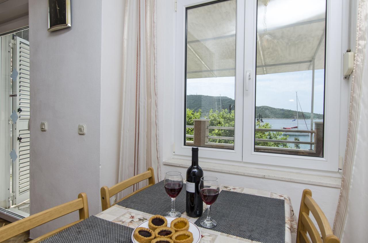 Apartment Danijela Primosten Luaran gambar